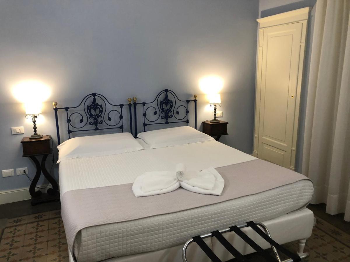 Palazzo Pastura B&B And Apartments Κατάνια Εξωτερικό φωτογραφία
