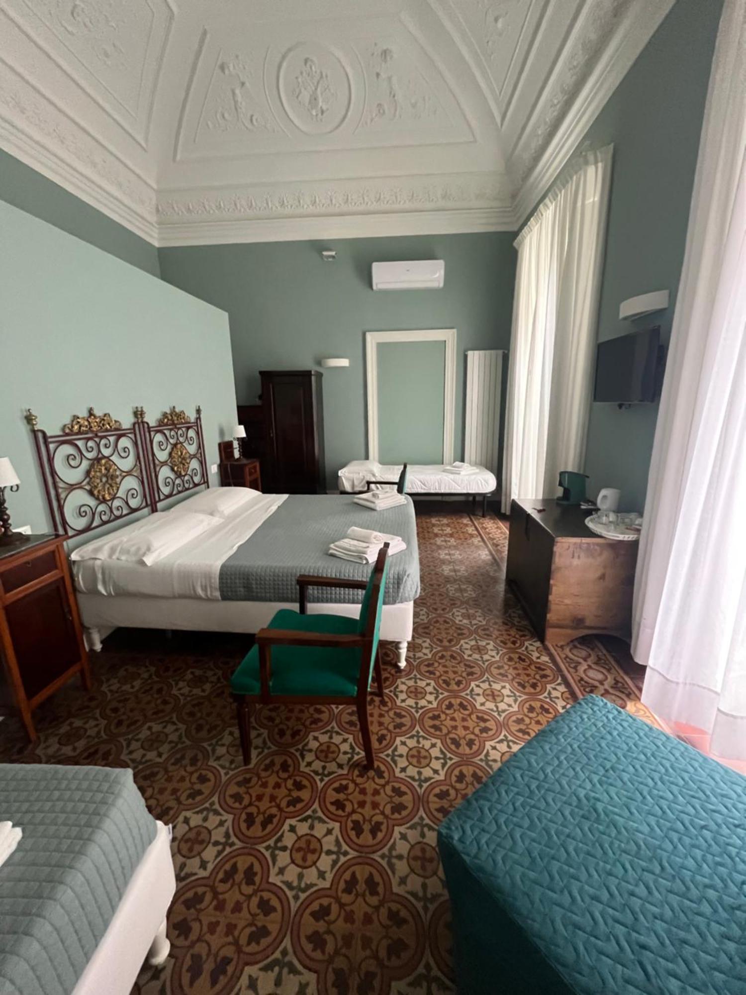 Palazzo Pastura B&B And Apartments Κατάνια Εξωτερικό φωτογραφία